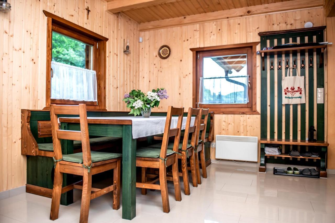 Central Chalet Varsag Экстерьер фото