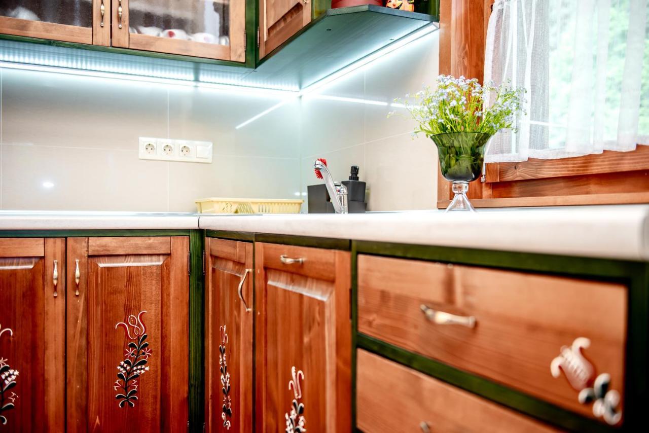 Central Chalet Varsag Экстерьер фото